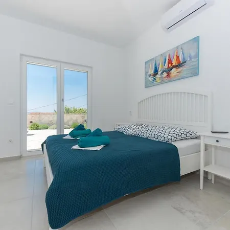 Dante With Sea View & Private Pool Tatil Evi